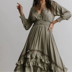 Elegant Olivia Green Maxi Dress (Dark Green not Olive)